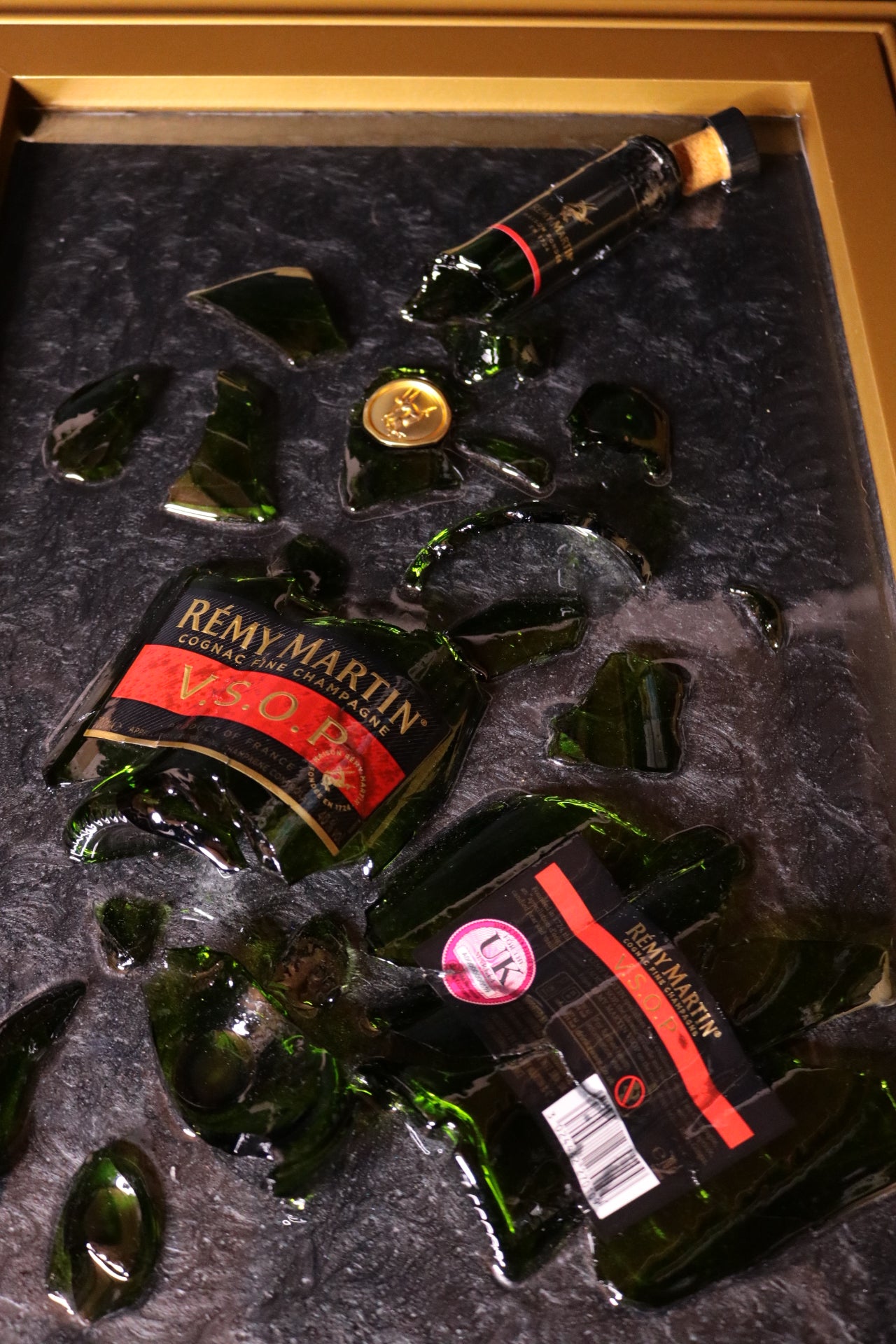 Remy Martin V.S.O.P Bottle Resin Art